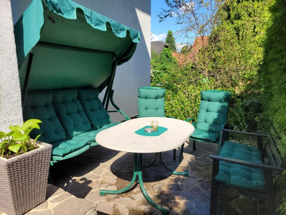 Zentral Gelegene, Sehr Ruhige Und Helle Wohnung Graz Esterno foto